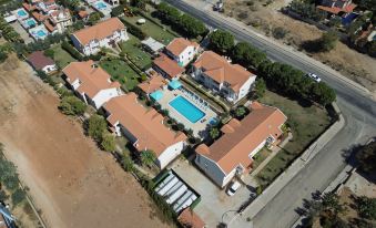 Larimar Suite Hotel