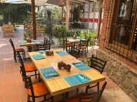 Hotel Panajachel Oasis - breakfast