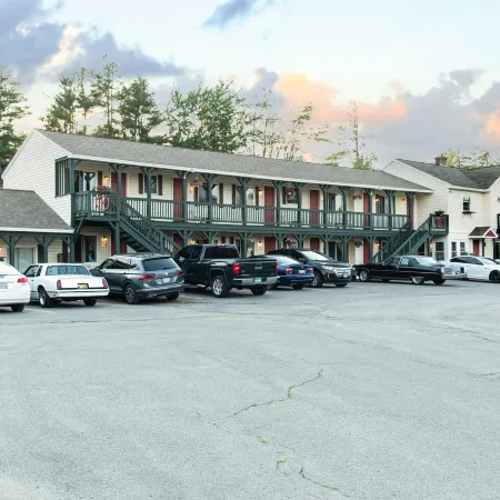 Wagon Wheel Motel