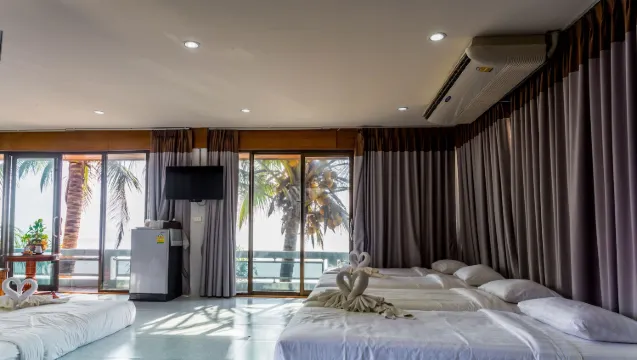 เรซิเดนซ์ริมทะเล - ชั้นบน