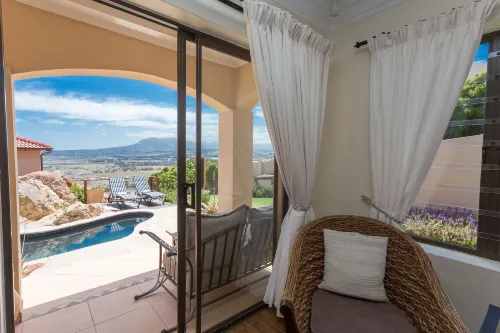Blue Horizon Guest House Hotels in Grabouw