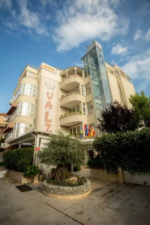 Hotel Valz Отели в г. Velipoje