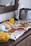 هوتل توبوسو تشاباريل - فطور