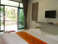 Sun Moon Star Resort Koh Phangan - sarapan