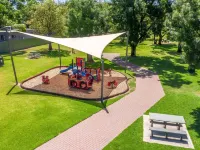 Adelaide Caravan Park - Aspen Holiday Parks Hotels in Hackney