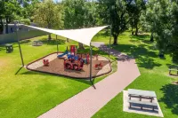 Adelaide Caravan Park - Aspen Holiday Parks Hôtels à : Hackney