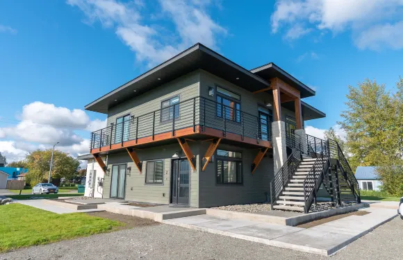 克羅妮套房酒店