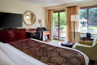 Detroit Marriott Livonia Hotels in Livonia