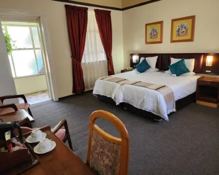 Royal Hotel Ladysmith Hotel di Ladysmith