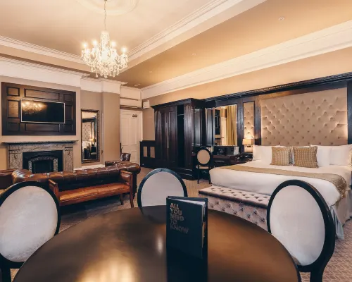 County Hotel & County Aparthotel Newcastle Hotels near Pink Triangle