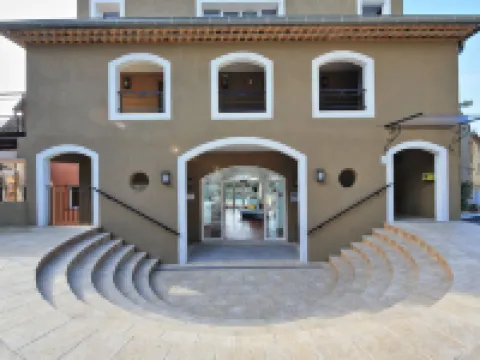 Adonis Mougins Hotels in Mougins