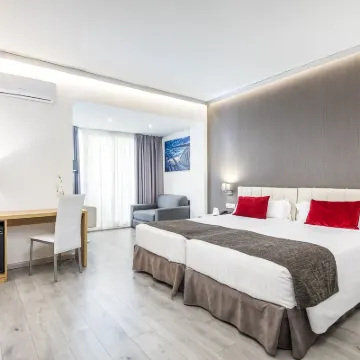 Sweet Hotel Renasa Hotels near Benimaclet
