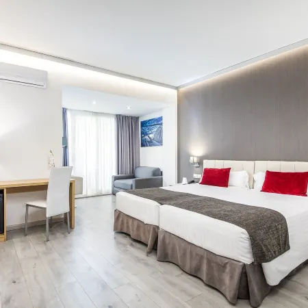 Sweet Hotel Renasa Отели рядом с достопримечательностью «Лонха-де-ла-Седа»