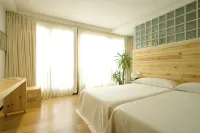 La Plaza II Hotels in Carreno