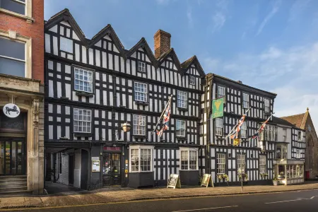 The Feathers Hotel, Ledbury, Herefordshire Отели рядом с достопримечательностью «Парк Риверсайд»