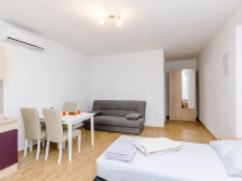 Apartments Dubrovnik Airport Hotels in Cilipi