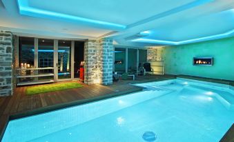 Mikro Papigo 1700 Hotel & Spa