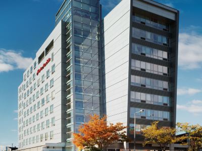Hampton Inn & Suites Boston Crosstown Center