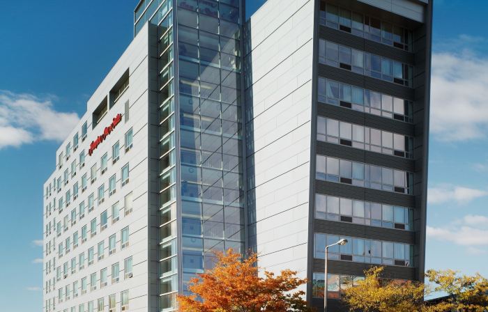 Hampton Inn & Suites Boston Crosstown Center