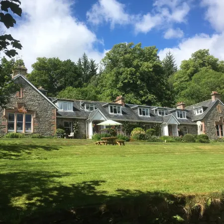 The Cnoc Hotel