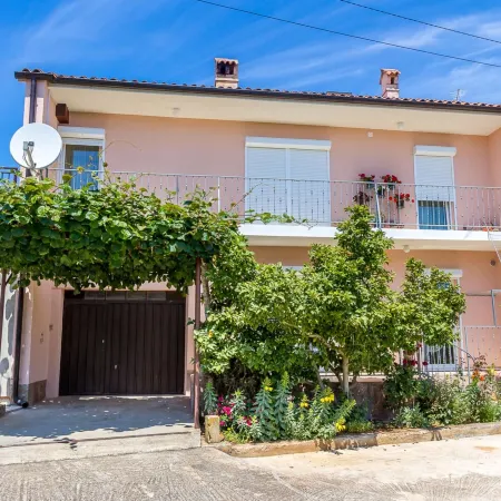 Apartment in Medulin Near the Sea