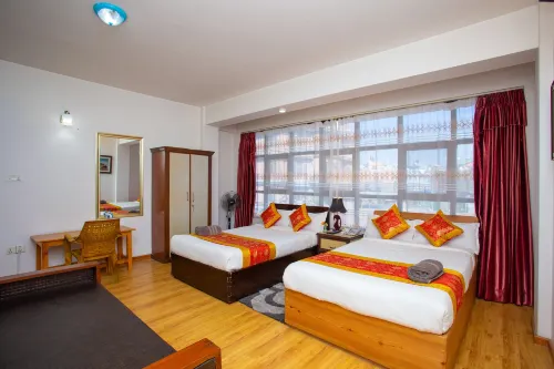The Boudha Inn Hotel di Baudhatinchule