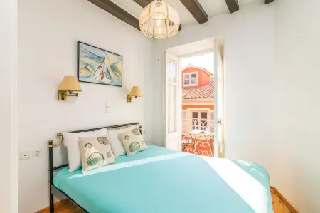 Philarmonic Orchestra Apartment by Konnect Отели в г. Керкира