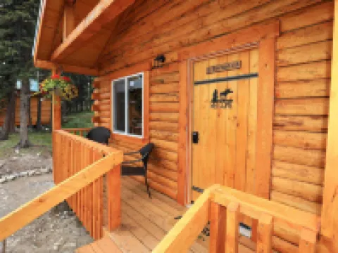 ディナリ トライ バレー キャビンズ デナリのホテル