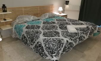 Lagos City Center Guest House & Hostel