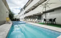 Soltigua Apart Hotel Mendoza - Pools
