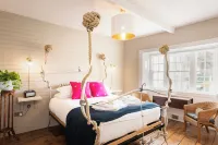 Lyme 1 Hotel