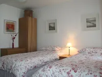 The Cross Keys Hotel Hotels near Mote Mark