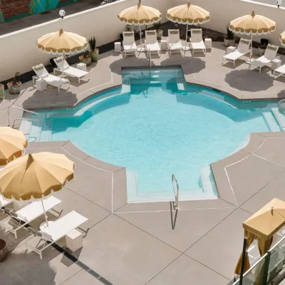Arrive Albuquerque Hotels near ABQ BioPark - Botanic Garden