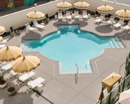 ARRIVE อัลบูเคอร์คี โรงแรมในแอลบูเคอร์คี