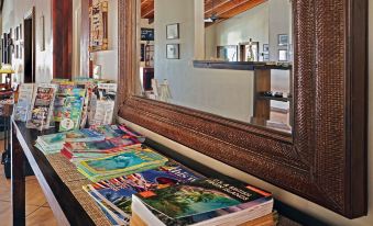 Two Sandals – A Boutique Hotel