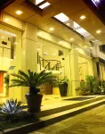 Royal Mamberamo Hotel Hotel dekat PT. Mariat Utama