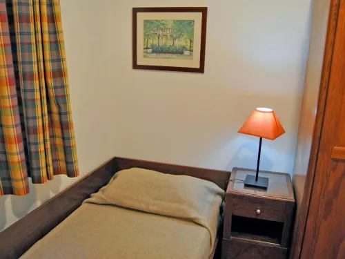 Tagus Host - 40308Al- 44211Al - 2-Star