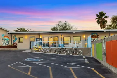 Hotel McCoy - Art, Coffee, Beer, Wine Hotel in zona Tucson Convention Center