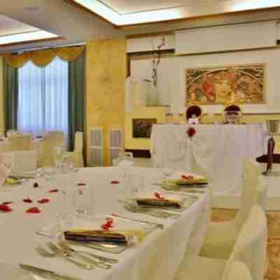 Park Hotel Paradiso Dining/Meeting Rooms