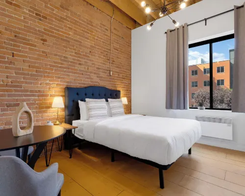 The Little Prince Rooms - Old Montreal Hotel dekat Mont-Royal