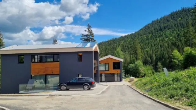 Chalets Hrabovo Hotels near Obrovo