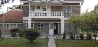 Taphe Guest House Resort Hotels near Lakes NAIVASHA - Crescent Island