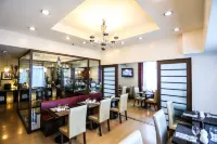 The Malayan Plaza Hotel - breakfast