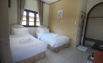 Santorini Khanom