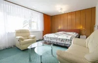 Apartments and Rooms Banić Russian Chapel 주변 호텔