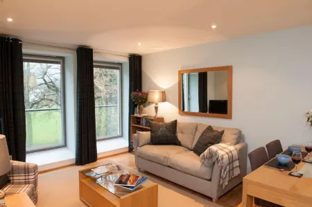 Glenwood Apartment at the Highland Club