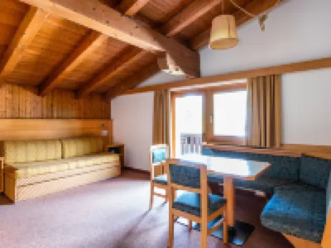 Apartments Lores Hotels in Selva