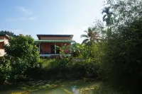 班哥薩克小屋飯店 邦挽住宿飯店