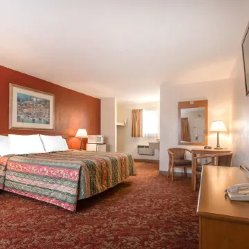 Rodeway Inn Fallbrook Downtown