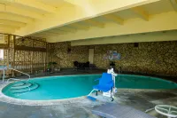 Silver Surf Motel - Beach
